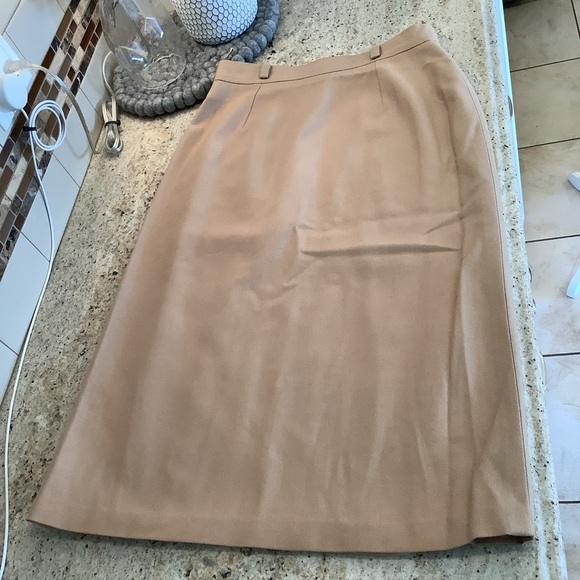 Vintage Anne Rubinstein Couture Tan Wool Wrap Skirt Size 42 - Picture 2 of 9